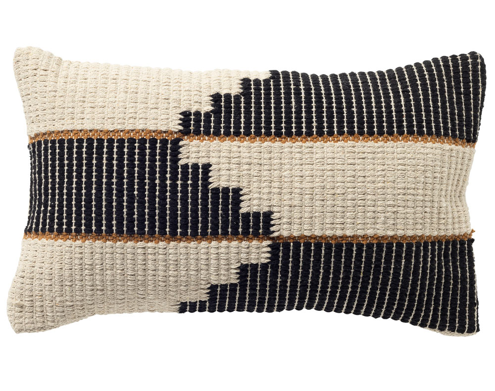 8720367931114 sierkussen 30x50cm dutch decor vince raven 1